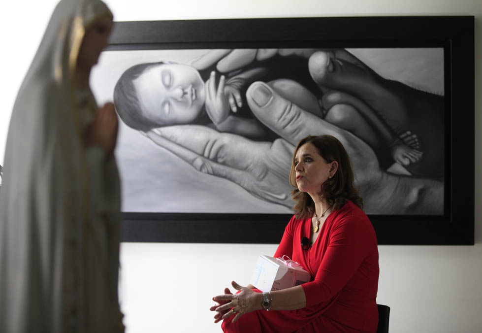 La fundadora de Los Inocentes de María explicó que han hecho la labor durante seis años (Jorge Martínez)