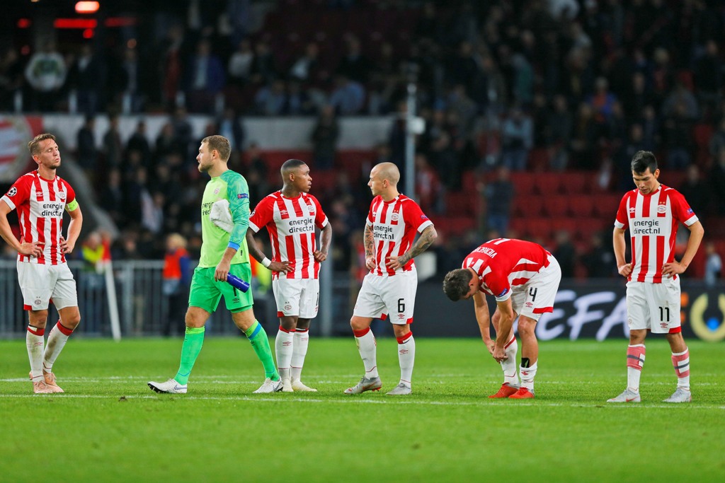 Hirving Lozano jugó en la derrota del PSV ante el Inter (AP)