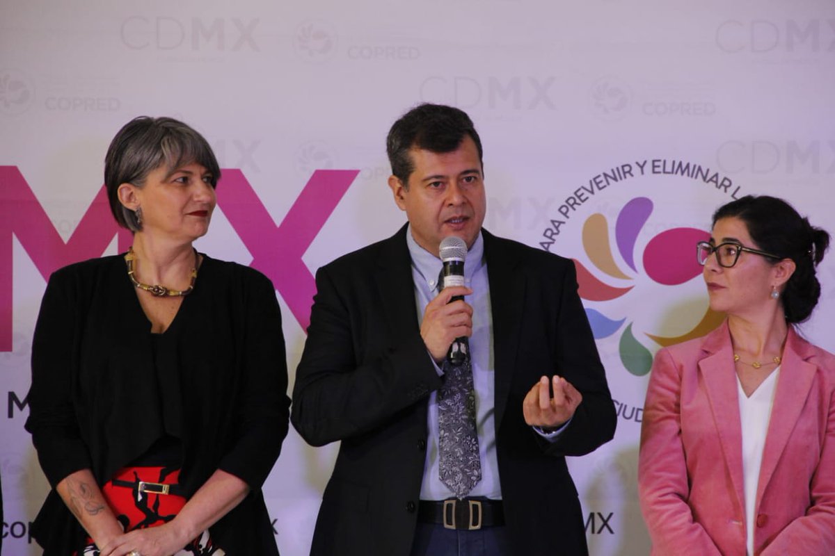 El jefe de Gobierno designó a la nueva titular de la Copred. (Twitter: @amievajoserra)