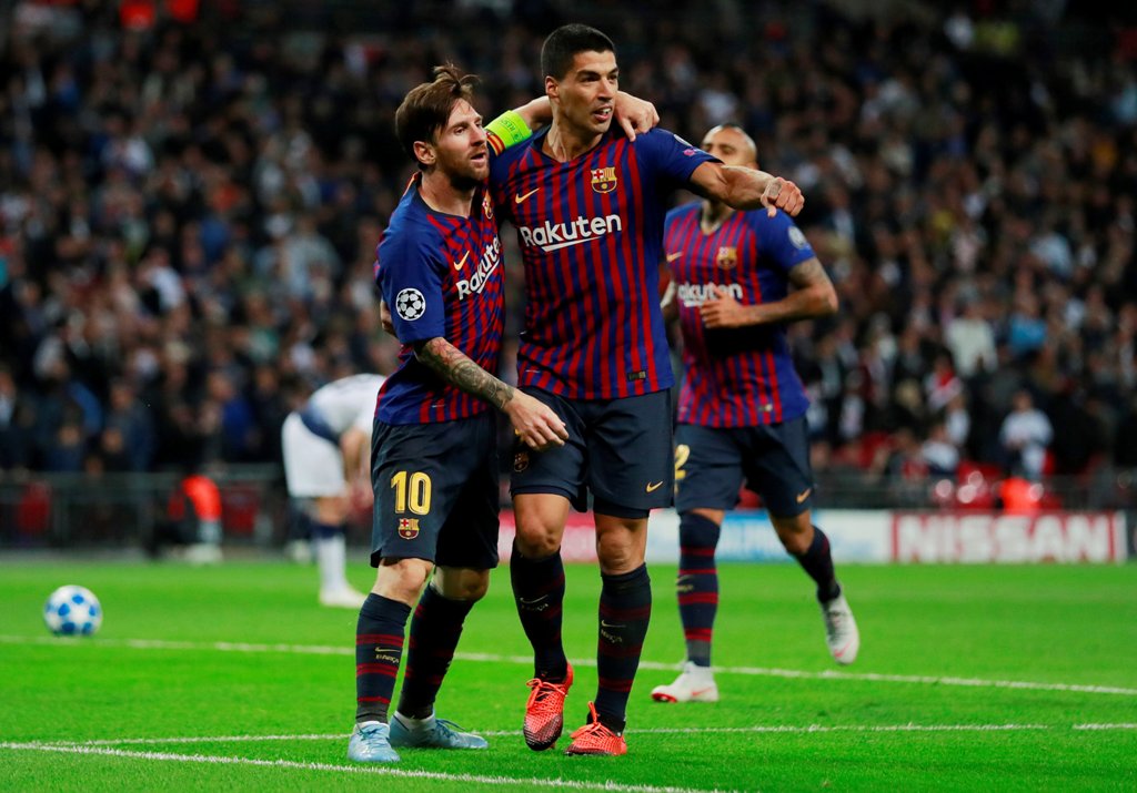 Jugadores de Barcelona en festejo de gol (Reuters)