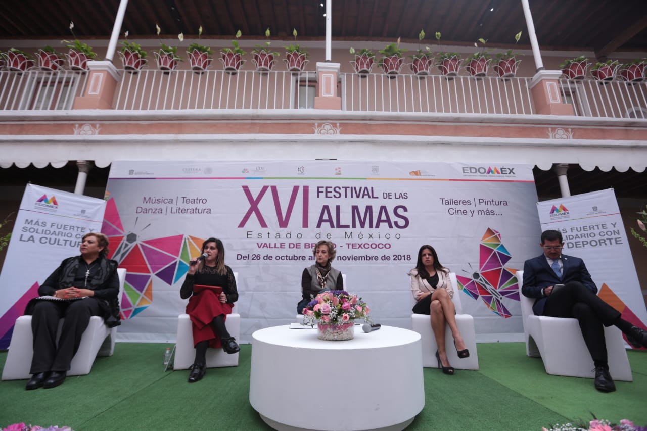 Conferencia. (Tania Contreras)