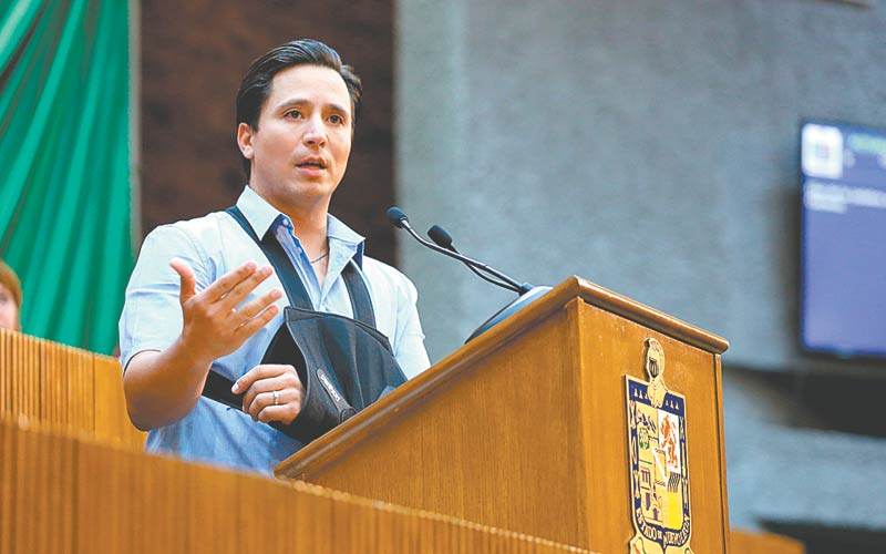 El diputado dijo que la idea es que los equipos sean los que paguen. (Foto: Especial )