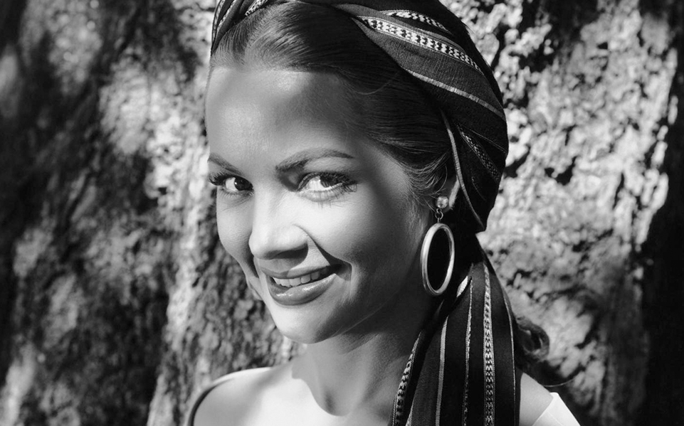 La actriz, cantante y productora española Sara Montiel. Foto Cordon Press