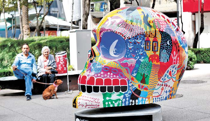 El año pasado la exposición de calaveras monumentales en Avenida Paseo de la Reforma fue vista por más de 2 millones y medio de personas.