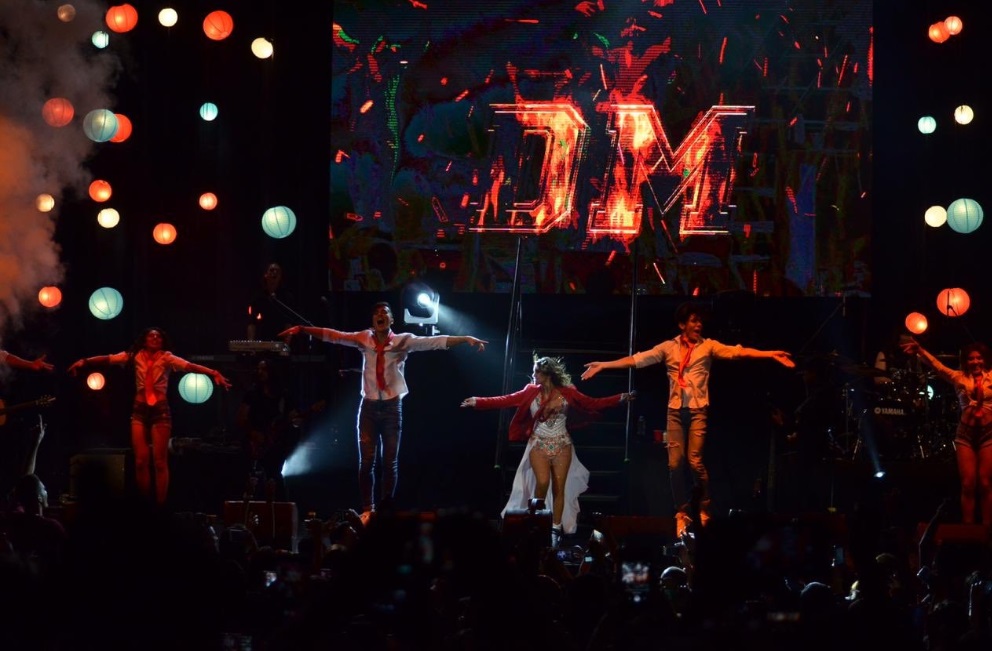 Dulce María se presentó en el Teatro Metropólitan. (Twitter: Teatro Metropólitan)