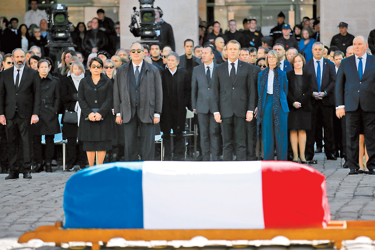 Los líderes del país galo y Armenia asistieron a la ceremonia fúnebre. (Reuters)