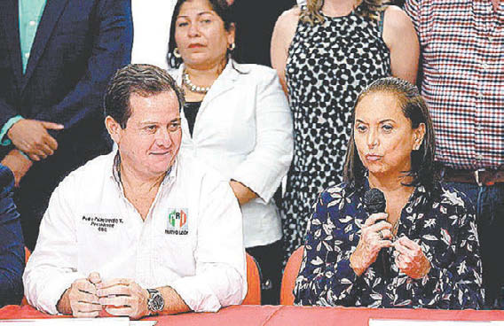 Los priistas anunciaron la creación de un nuevo órgano partidista. (Foto: Jorge López)