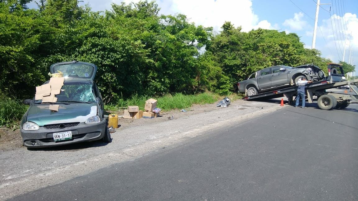 Accidente en corredor urbano deja tres lesionados, entre ellos un menor de edad (Pablo Reyes)