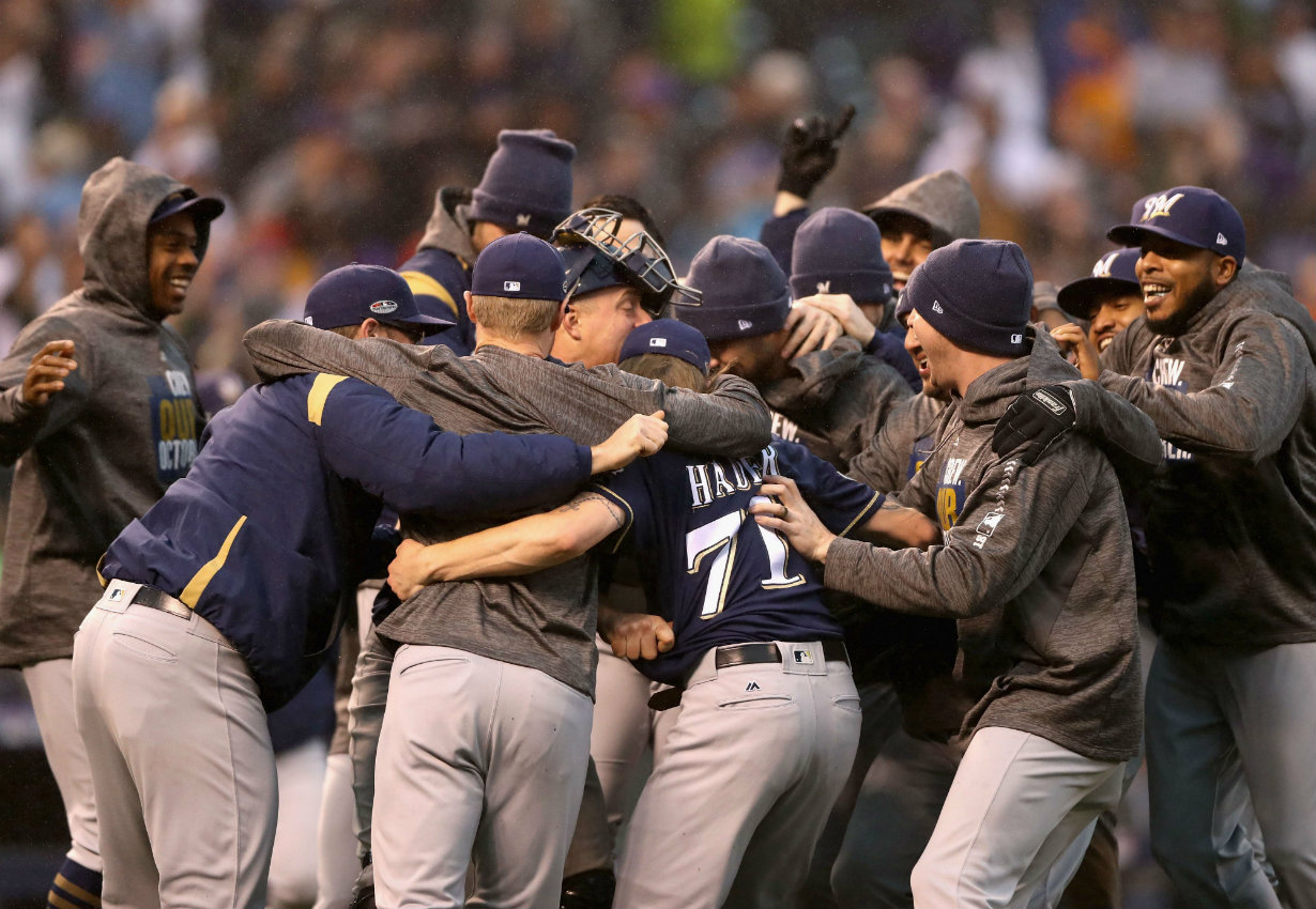 Los Brewers barrieron a los Rockies en la Serie Divisional de la Liga Nacional (AFP)