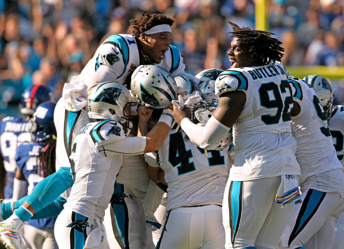 Graham Gano completó un gol de campo de 63 yardas para dar el triunfo a las Panteras sobre los Giants (AFP)