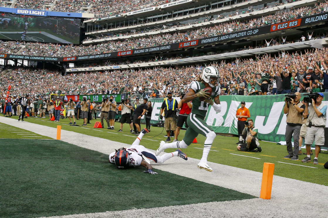 Robby Anderson fue uno de los elementos destacados en la victoria de los Jets sobre los Broncos (AFP)