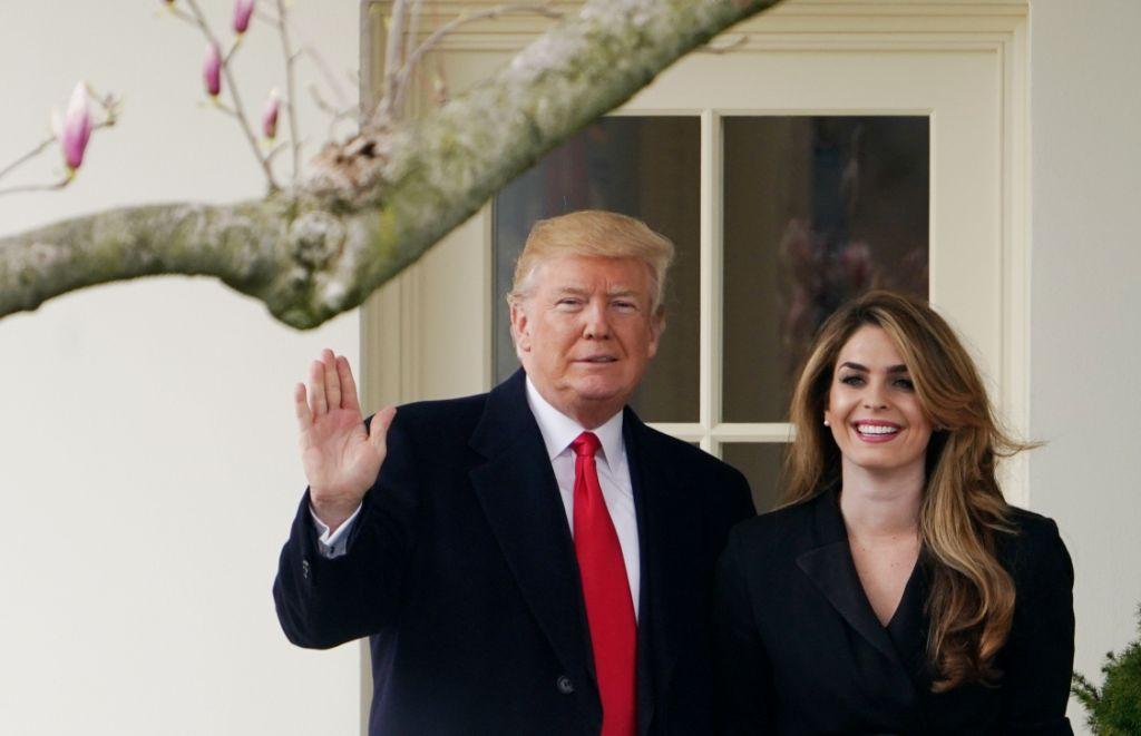 La contratación parece fortalecer la relación entre Fox News y la Casa Blanca. AFP