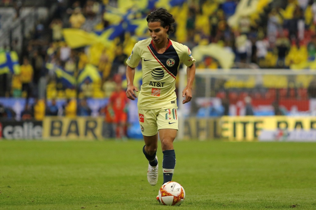 El jugador del América (Diego Lainez)