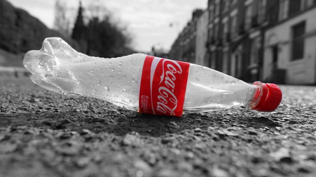Botellas de Coca-Cola fueron encontradas en 40 de los 42 países auditados. (Plastic Soup Foundation)