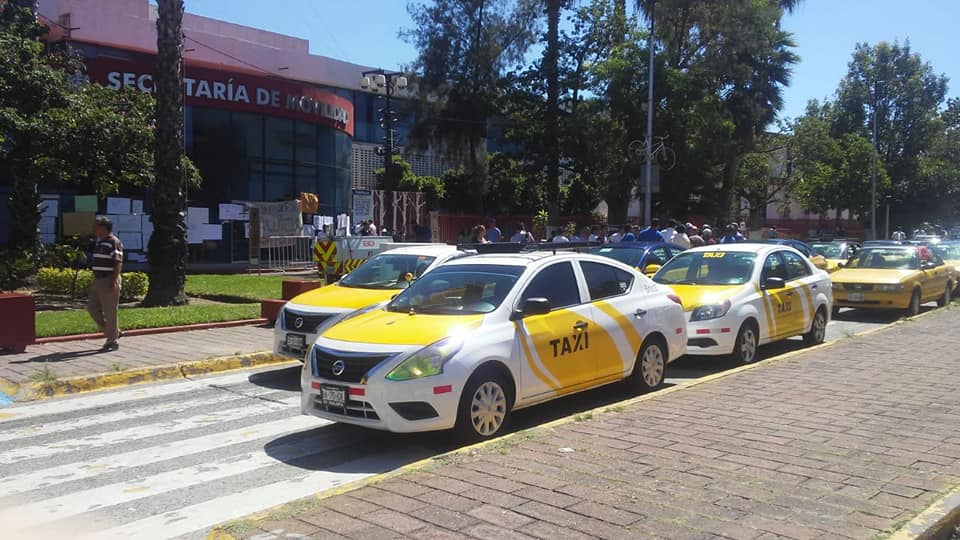 Los manifestantes señalaron que la Semov no ha sido clara en el proceso. (Cortesía)
