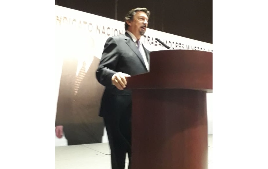 Napoleón Gómez Urrutia advirtió que fue víctima de una persecución política y perversa. Foto: Especial