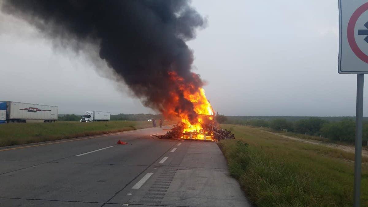 Se desconocen las causas del incendio. (Foto: Especial)