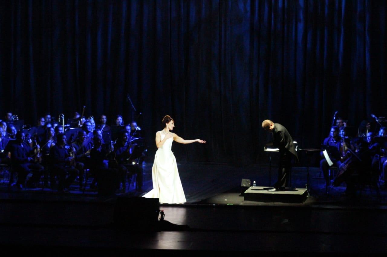 Es el “Callas In Concert, The Hologram Tour”. (Especial)