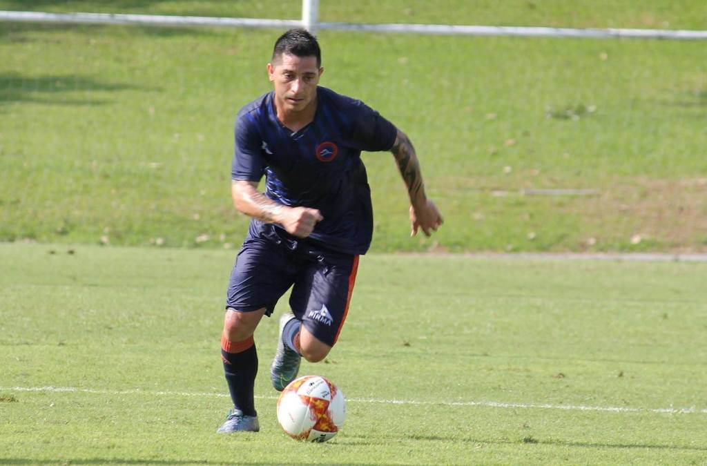 Danilo Verón solo jugó 250 minutos con Correcaminos.