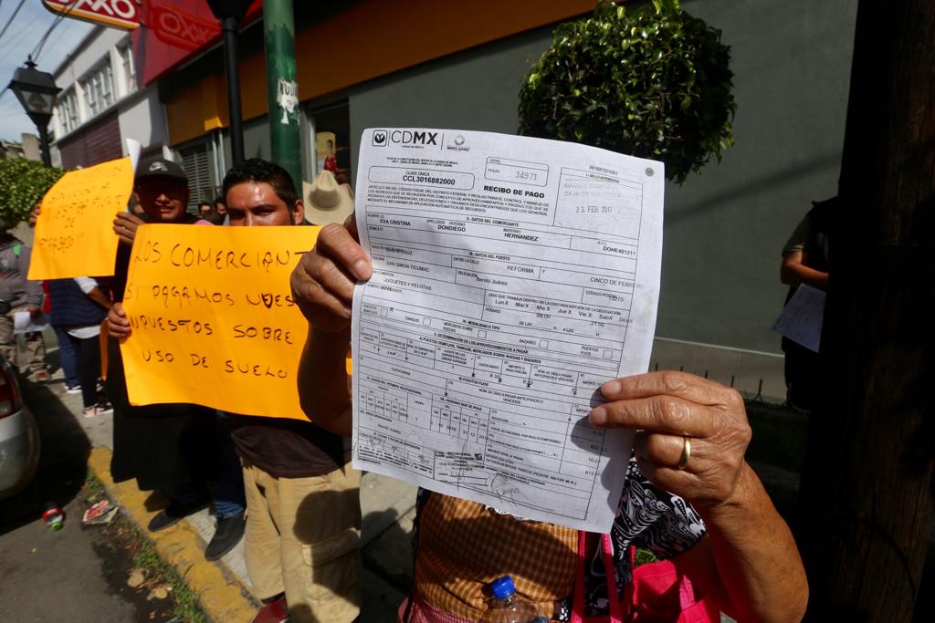 Los comerciantes fueron retirados del Metro Portales en agosto pasado. (Jorge Carballo)