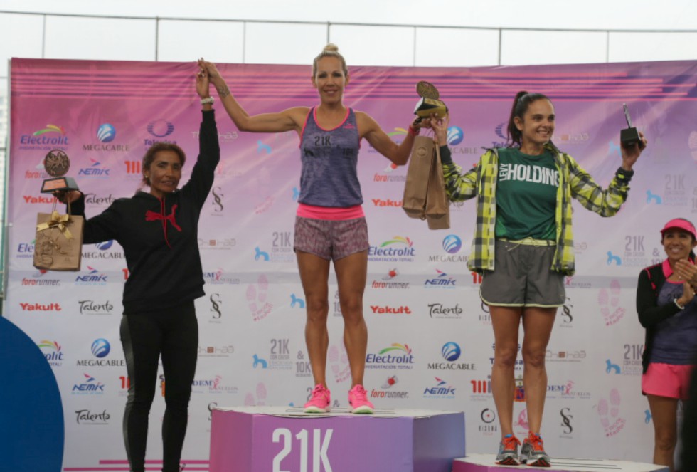 A la justa deportiva se dieron cita corredores de todas las ramas y categorías. (Cortesía)