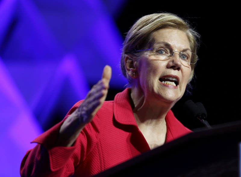 Elizabeth Warren fue llamada "Pocahontas" por el mandatario, y acusada de mentir sobre su origen.