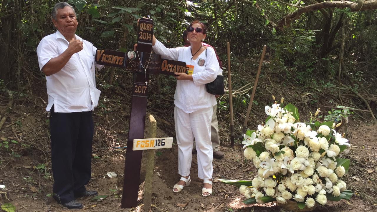 Los familiares de las personas desaparecidas realizaron una misa en su honor. (Isabel Zamudio)