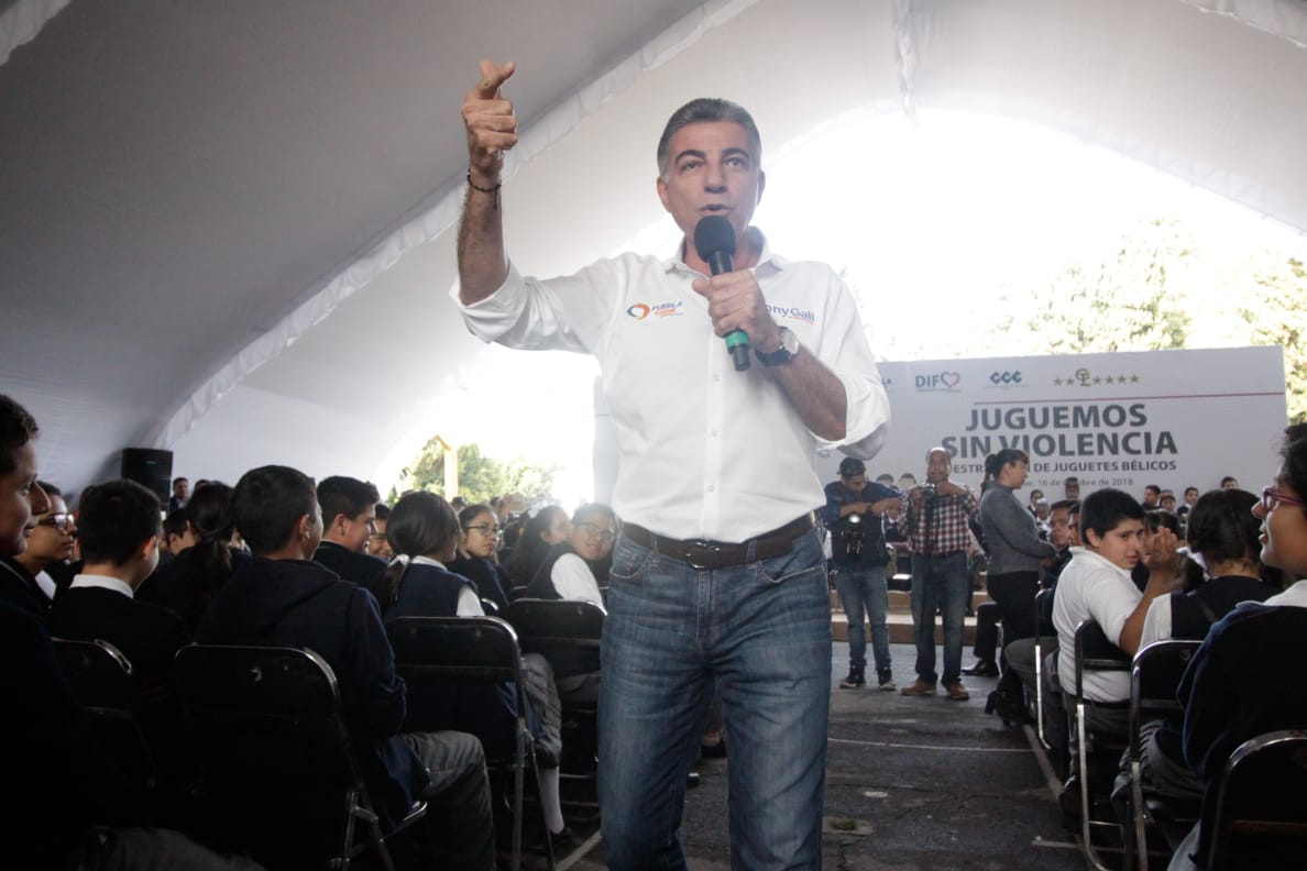Antonio Gali, gobernador de Puebla (Miguel Romero)