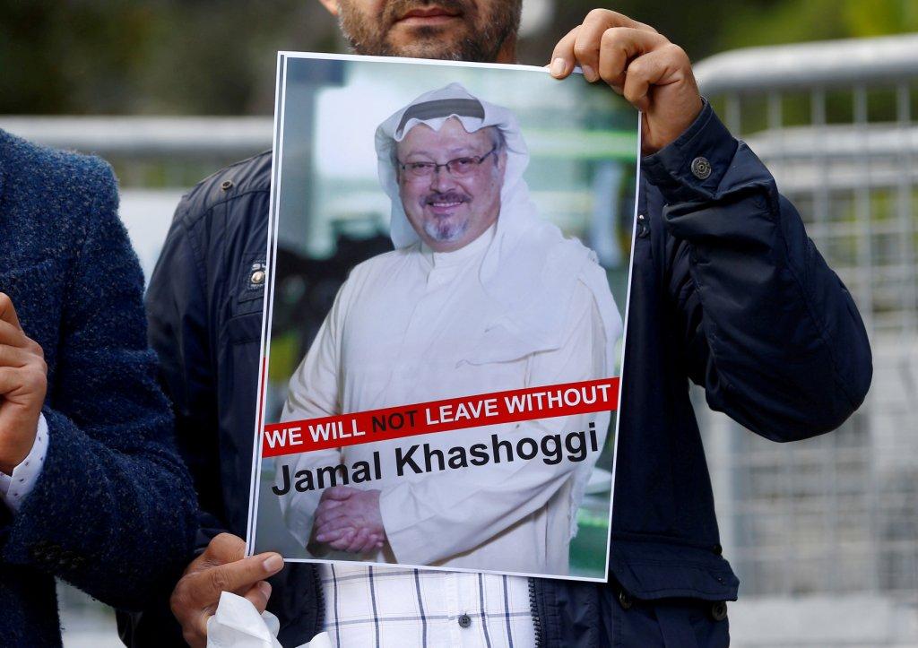 Funcionarios en Turquía dicen que los saudíes asesinaron a Khashoggi en el interior del consulado. Reuters