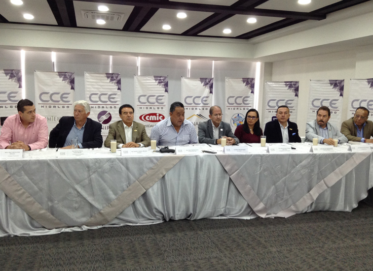 Presentación del programa de actividades por el aniversario del CCEH. (Elizabeth Hernández)