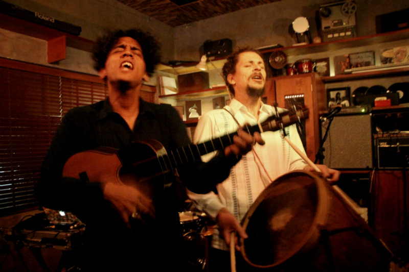 Augusto Bracho y Martín Bruhn son El Conjunto. (Foto: Ángel Soto | MILENIO)