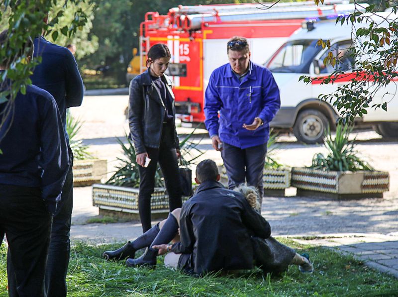 Se creía que un artefacto explosivo estalló en la institución educativa en Kerch. AFP