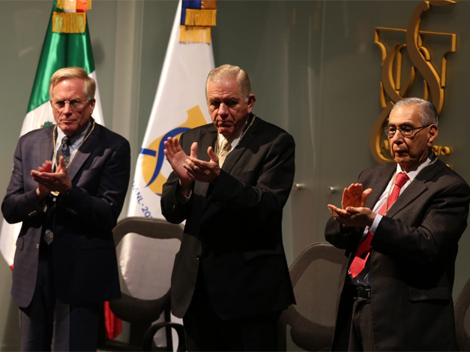 Richard Lee Drake, Jesús Ancer Rodríguez y Luis Eugenio Todd Pérez. (Foto: Roberto Alanís)