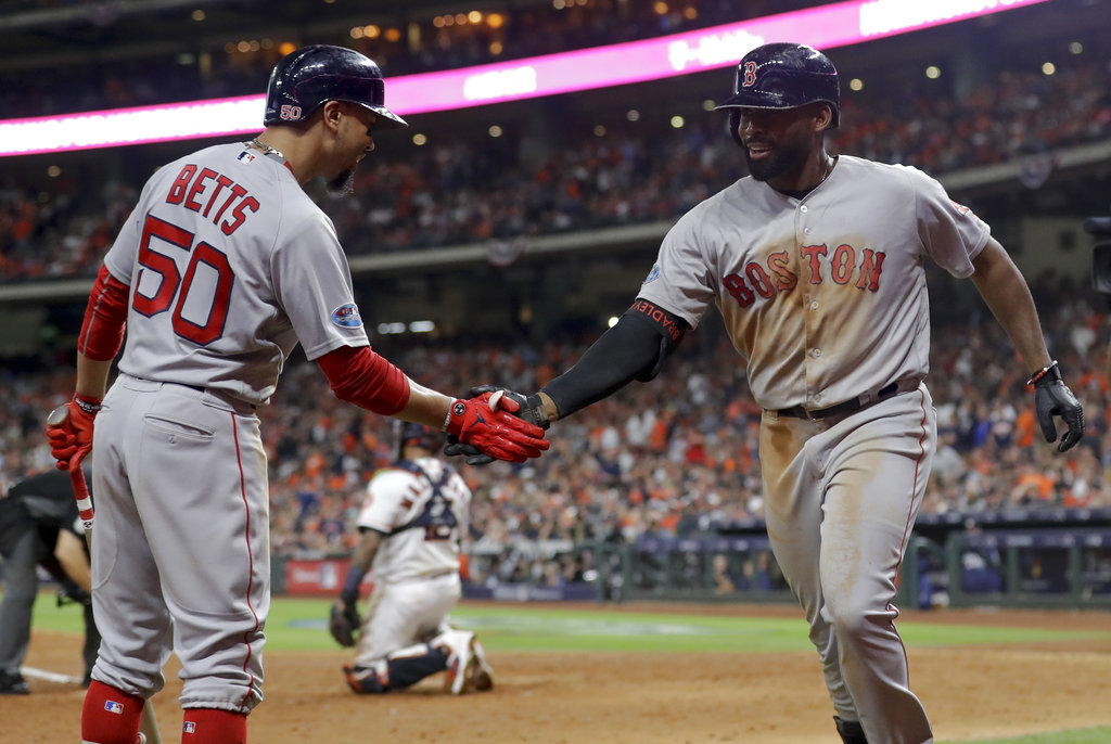 Red Sox ganan y están a una victoria de la Serie Mundial (AP)