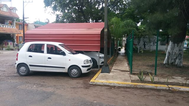 El Gobierno de Tampico detectó que ciertos ciudadanos están utilizando parques como si fueran estacionamiento particular (Jesús Alberto García)