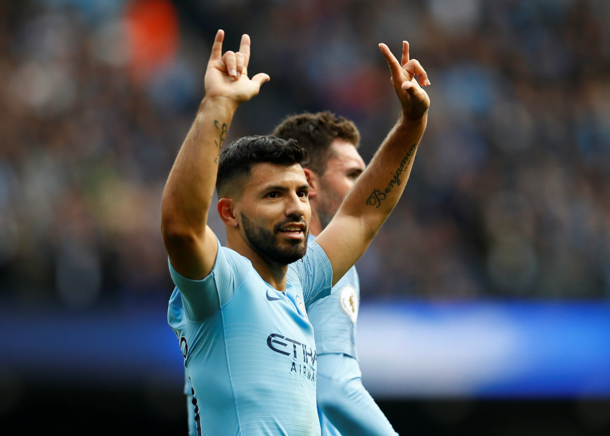 Sergio Agüero en festejo de gol (Reuters)