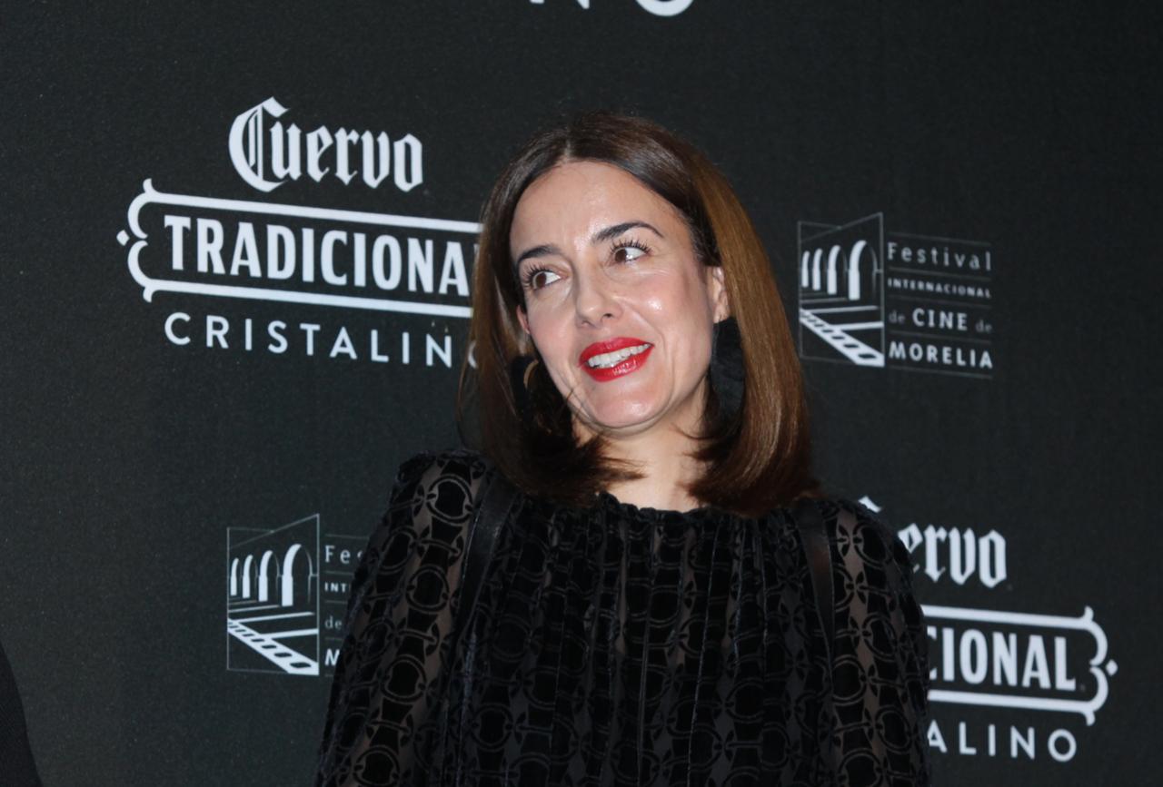 Paulina de la Mora recibe premio en FICM (Foto: Edgar Negrete)