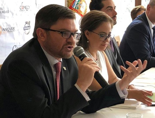 Titular. (Alondra Ávila)
