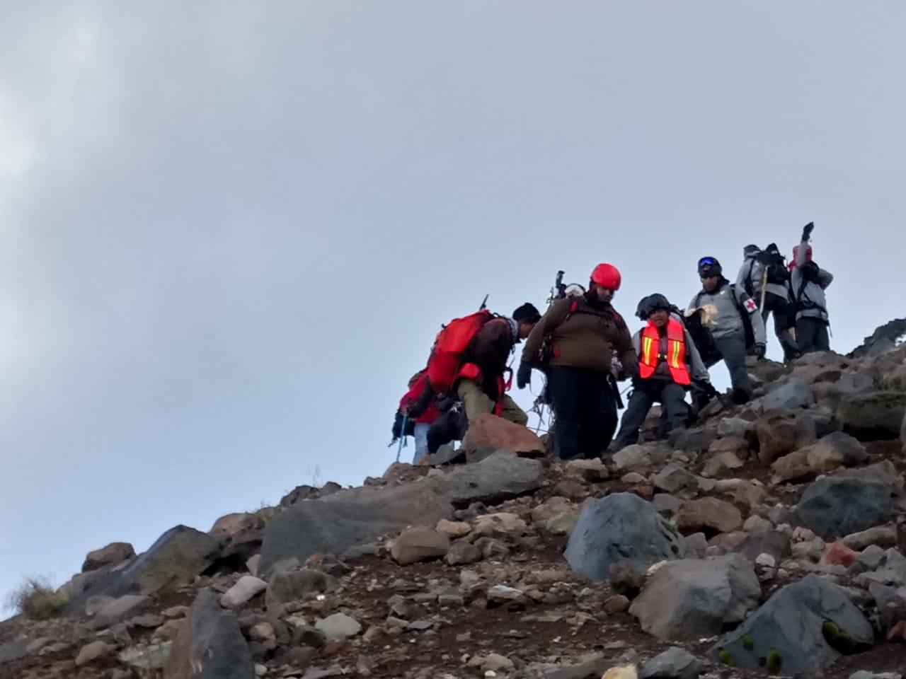 El cuerpo del alpinista fallecido en el Pico de Orizaba fue rescatado este lunes (Especial)