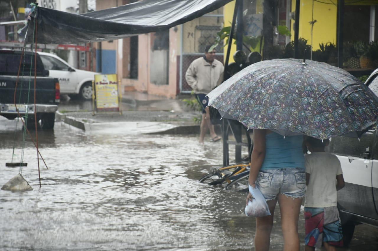 Se recomienda tomar precauciones y evitar riesgos. (Cortesía)