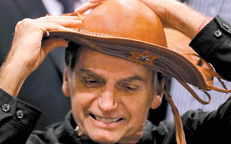 Jair Bolsonaro lidera los sondeos para el balotaje del domingo. (Foto: Ricardo Moraes/Reuters)