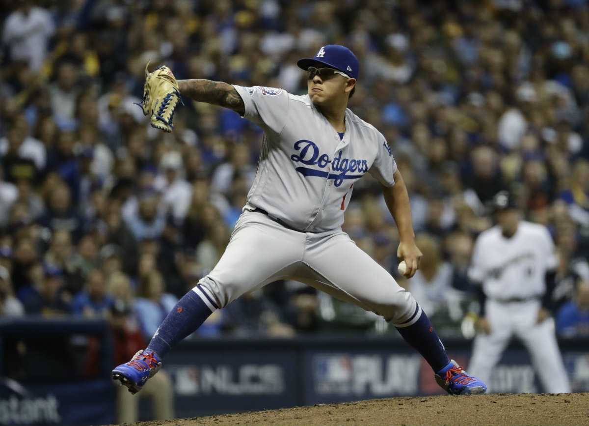 Julio Urías, pítcher de los Dodgers (AP)