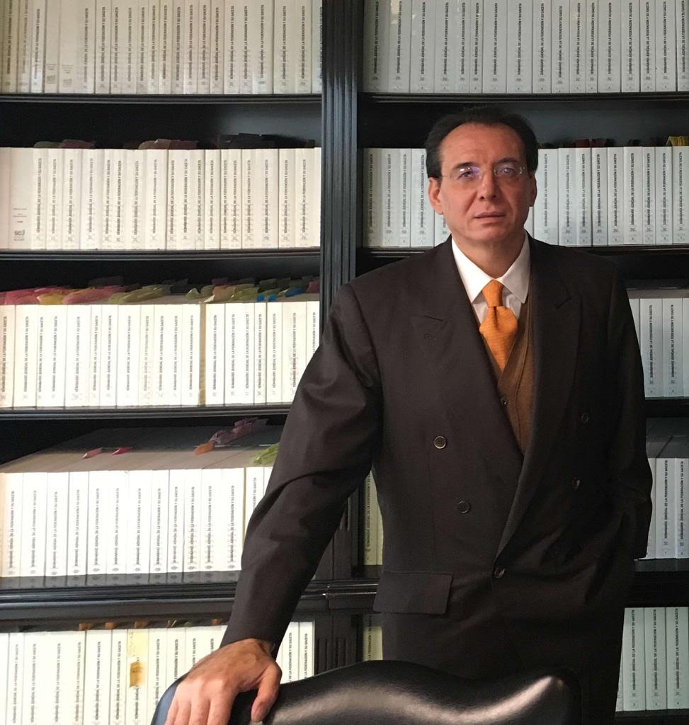 Expertos jurídicos consideran viable que Álvaro Augusto Pérez Juárez, actual presidente del Tribunal Superior de Justicia de la Ciudad de México, pued