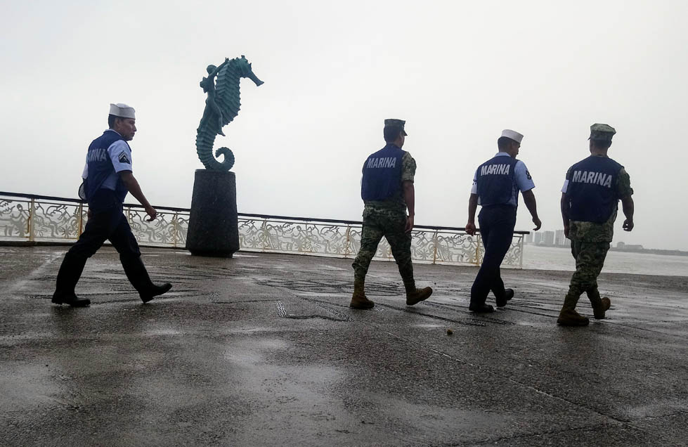 La Marina realizó patrullajes en Puerto Vallarta (Víctor Hugo Ornelas).