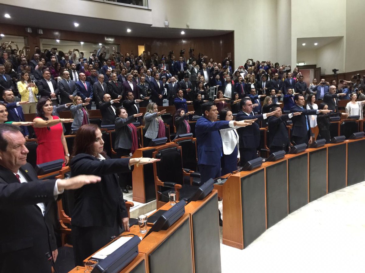 toma de protesta de la LXII legislatura