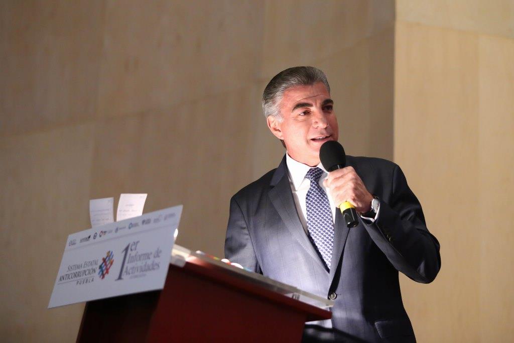 Antonio Gali, gobernador de Puebla, asisitó al Primer Informe de Actividades del Sistema Estatal Anticorrupción (Especial)