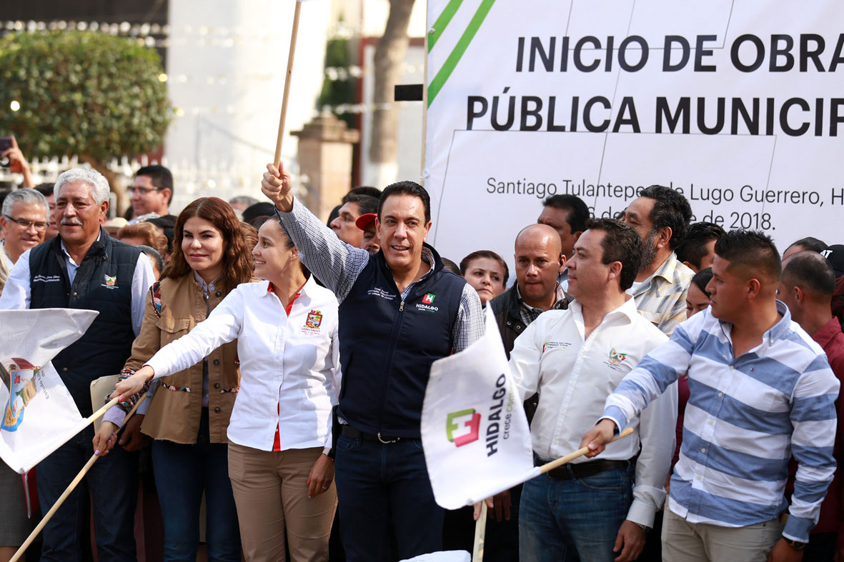 Omar Fayad Meneses dio el banderazo de inicio de obras. (Cortesía)