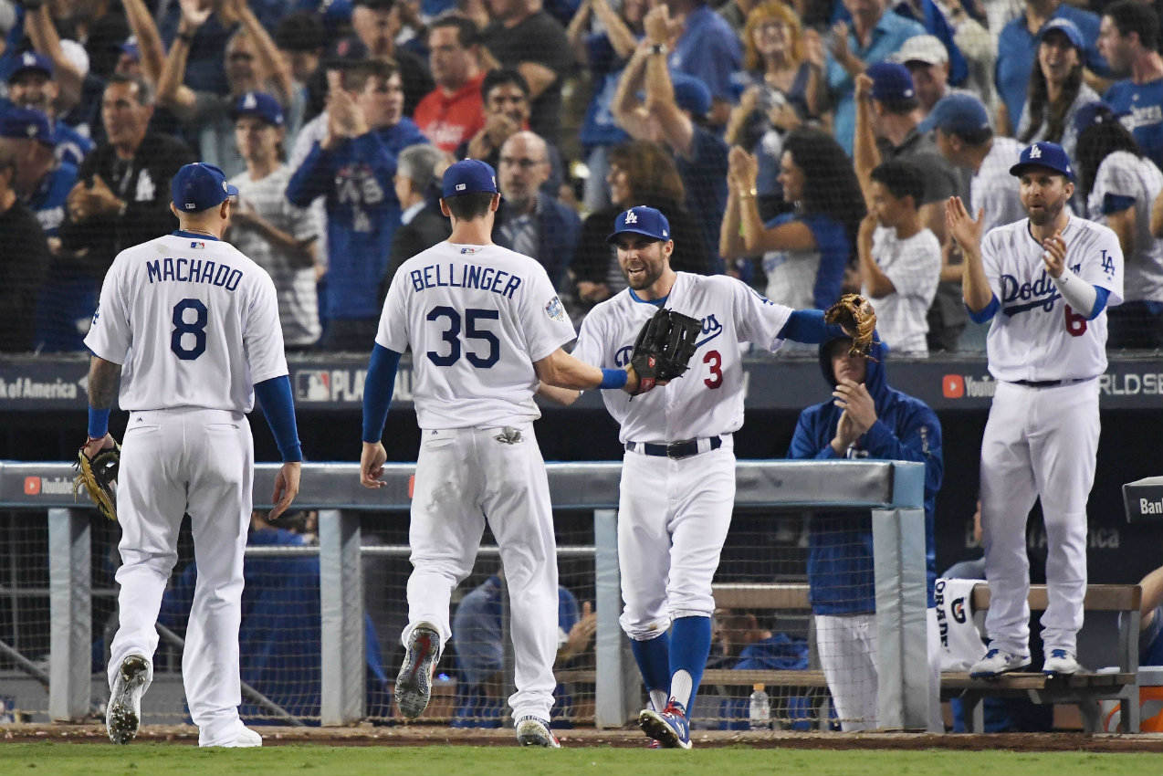 Los Dodgers ganaron su primer y regresaron a la lucha por el título de la Serie Mundial ante los Red Sox (AFP)