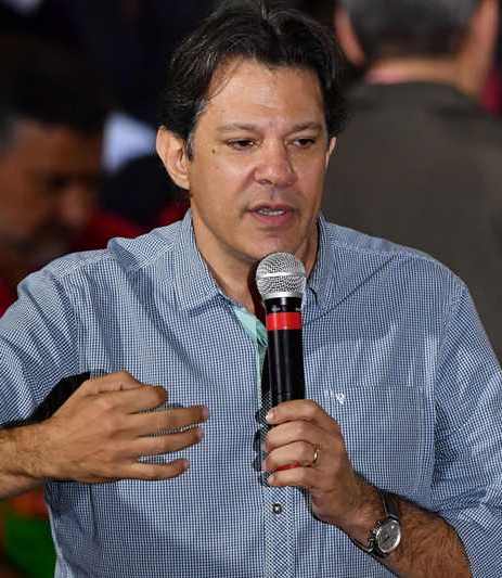 En la segunda ronda de votaciones, Haddad logró tener un estilo propio de hacer campaña, menos voluptuoso que el de Lula da Silva pero moderado y conciliador.