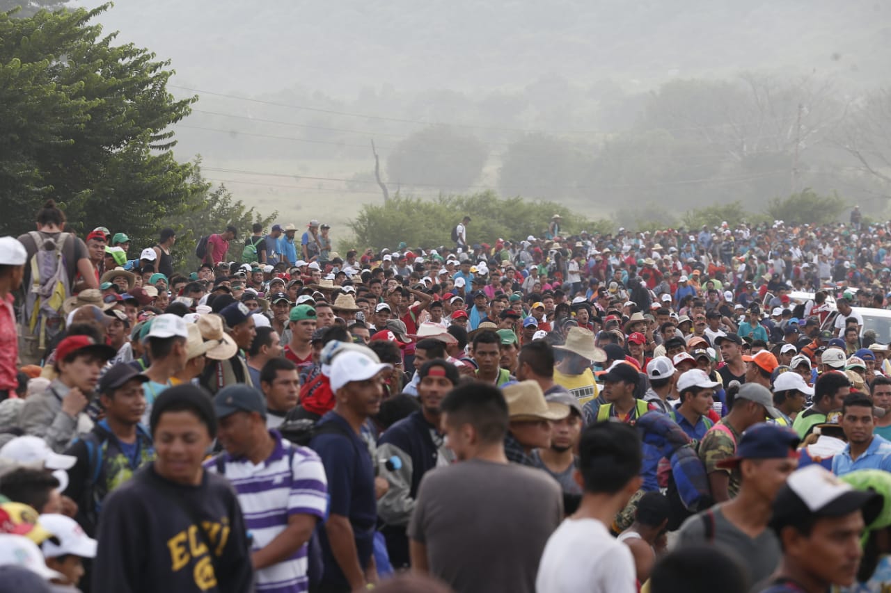 Los migrantes podrán seguir su camino hacia Tehuantepec. (Héctor Téllez)